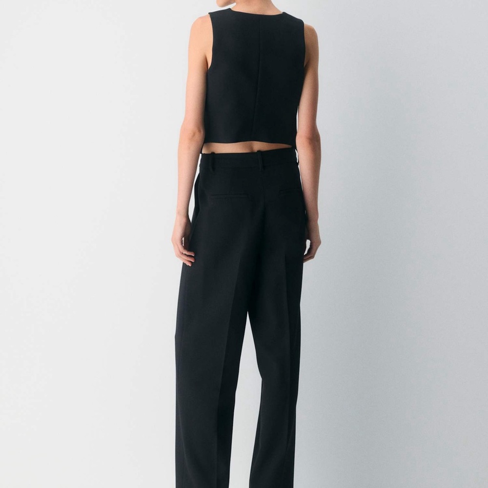 NWT Aritzia Babaton Deniro Vest Size 10 - Picture 2 of 6